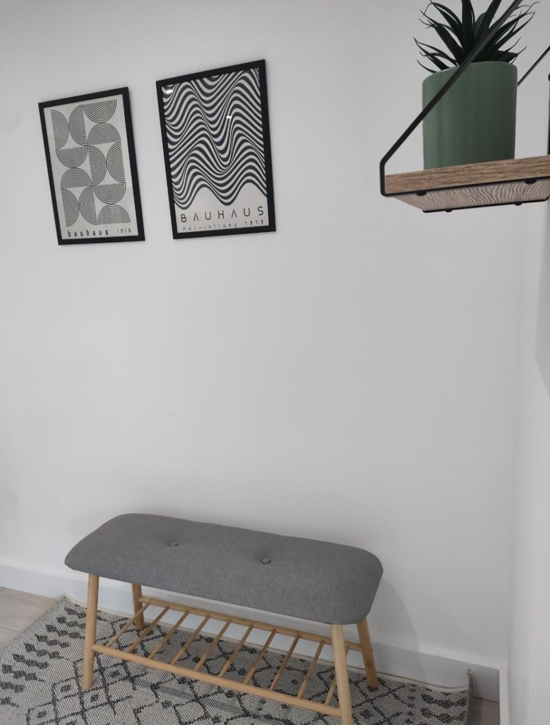 Le Cosy Du Plongeoir - T2 Neuf Avec Vue Sur Le Lac De Serre Poncon Et Grande Terrasse Avec Jardin Savines Extérieur photo